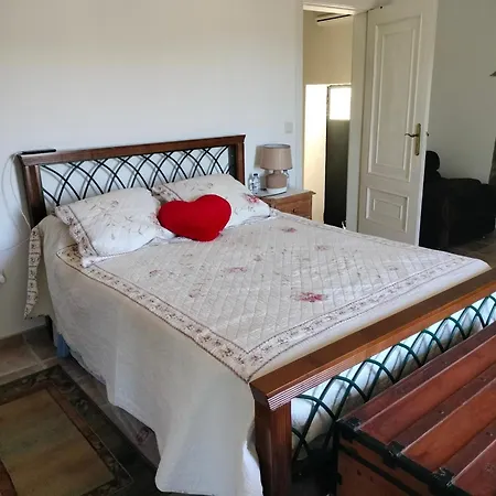 Casa De Canelas - Refugio Terroir Acoreira