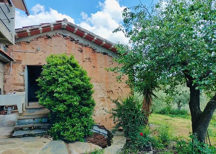 Casa de Campo Casa De Canelas - Refugio Terroir Acoreira